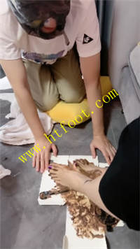v10oyjtdsmh.jpg