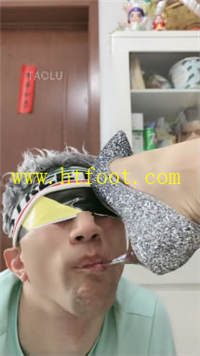 pshxrb3c2lf.jpg