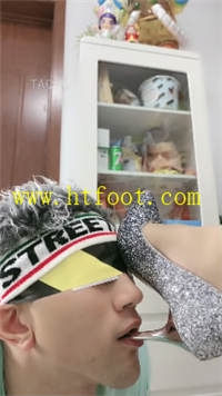 urotgx3z2k0.jpg