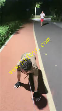 gdtfzv211kq.jpg