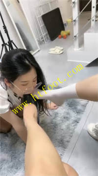 jkwxbqhf44y.jpg