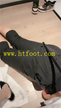 0hi4jc2110l.jpg