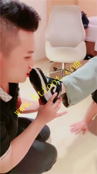 shwxlumhi2w.jpg