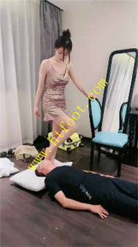 fxe3usbu044.jpg