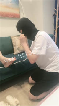 pkjzaxdvafh.jpg