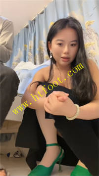 ir4y4s33g5q.jpg