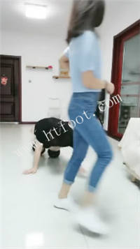bma1nw1ayt2.jpg