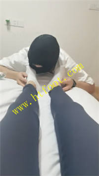 qif214tywz4.jpg