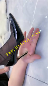 lyfhjf3x34q.jpg