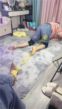 peqos1pgfjg.jpg