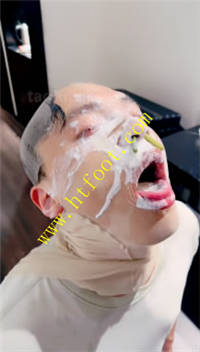 1khuxq0aqyl.jpg
