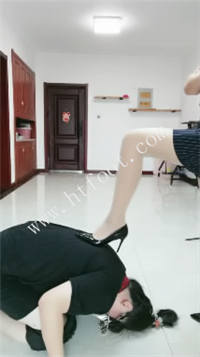 at4thmgnbvs.jpg