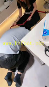 ui144d25rm5.jpg
