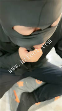 zle043qem0l.jpg