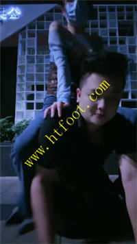 gal01ndtadw.jpg