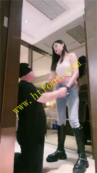kuz2qrgol00.jpg