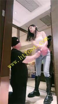 trovnz1b4ph.jpg
