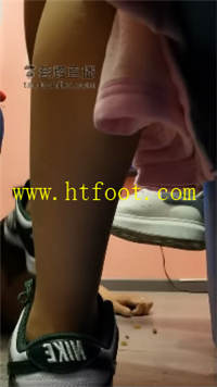 utt4lyi1no2.jpg