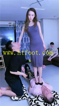 p4jj2k5hhsk.jpg