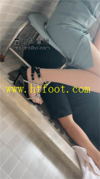 dxbprx12qse.jpg