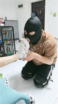 m25fcd4zrnh.jpg