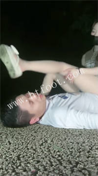 snfnwx5lqp2.jpg