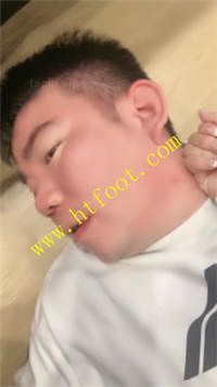 5oycjddg525.jpg