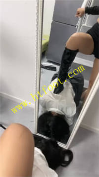 xysmpko3sne.jpg
