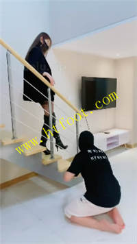 xucedi3pcnu.jpg