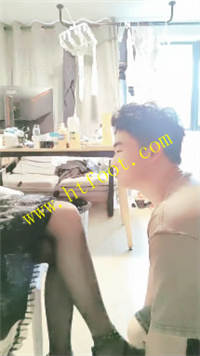 kx5l1rs0ou1.jpg