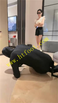 15dl20pzjuz.jpg
