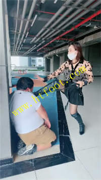 sygco5uqqap.jpg