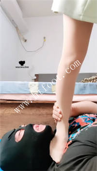 lon4c412cnk.jpg
