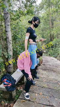 v3l303f0vu5.jpg