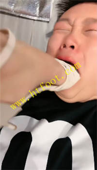 ave1ufm1xqq.jpg