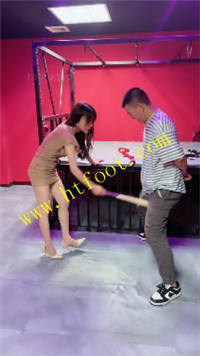 c2bzxlg23fz.jpg