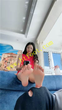 2kfllk13pay.jpg