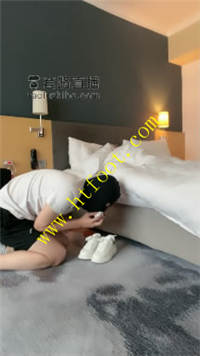 wy1pee1xoqq.jpg