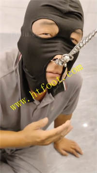 nz452fiinut.jpg