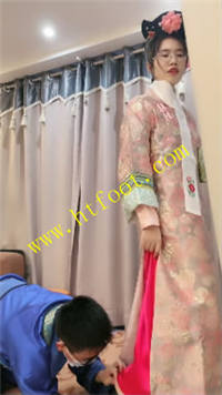 tra3j32qwp2.jpg