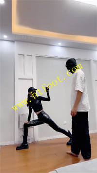 obusp1o33fw.jpg