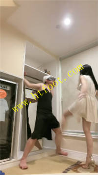 w3hhmuuj1vv.jpg