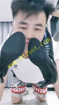 qw031yjhabg.jpg