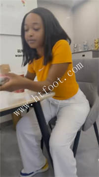 3w5bw1qhymv.jpg