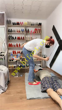 x1acrgki2pe.jpg
