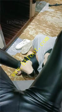 xtrw2ixnczr.jpg