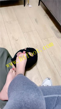 ggbfauw1u51.jpg