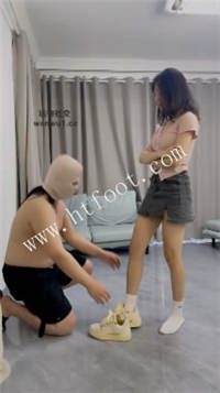 b0dwdhvbycl.jpg