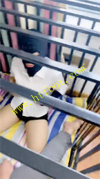 ag2j41txxdp.jpg