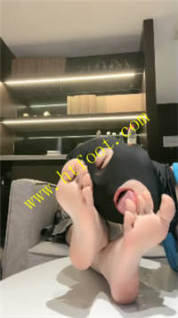 tcjzrfo03ks.jpg